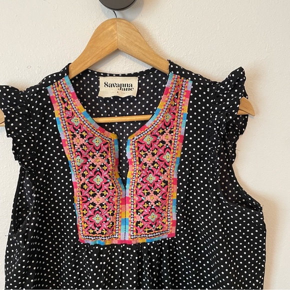 Savanna Jane Black Polka Dot Embroidered Flutter Sleeve Top Size Large - Picture 2 of 8